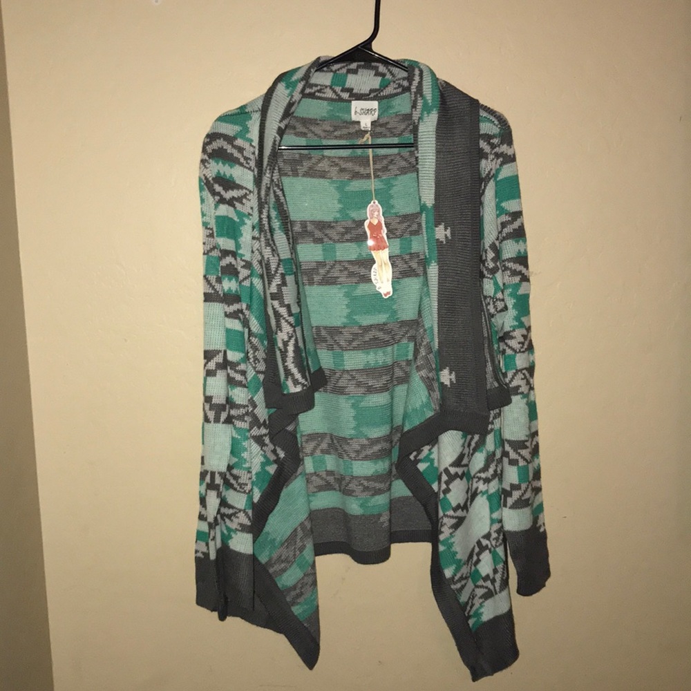 NWT L long sleeve